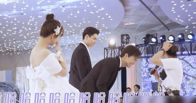全国首座AI微网超充放电站在台州正式启用